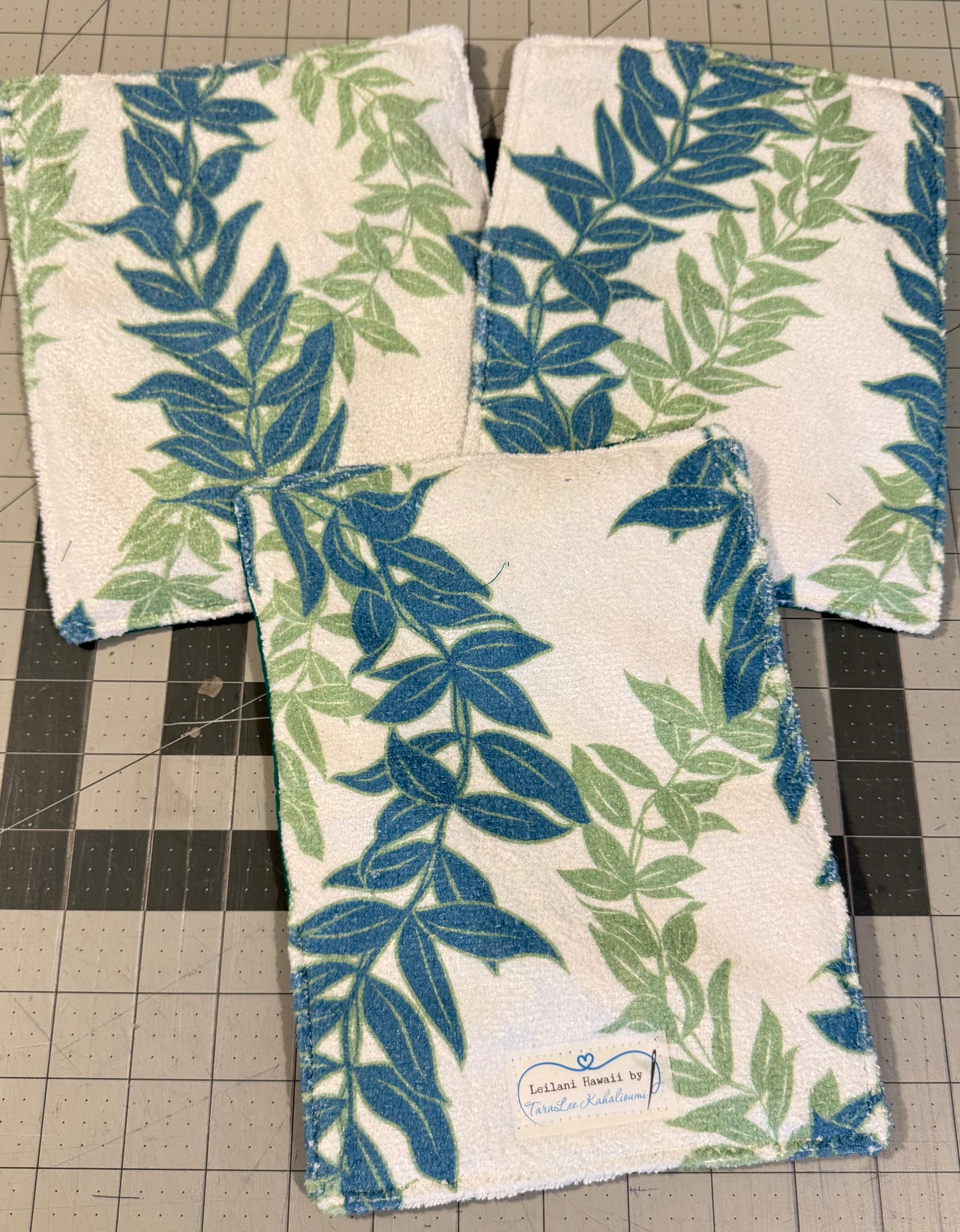 Maile Hot plate holders