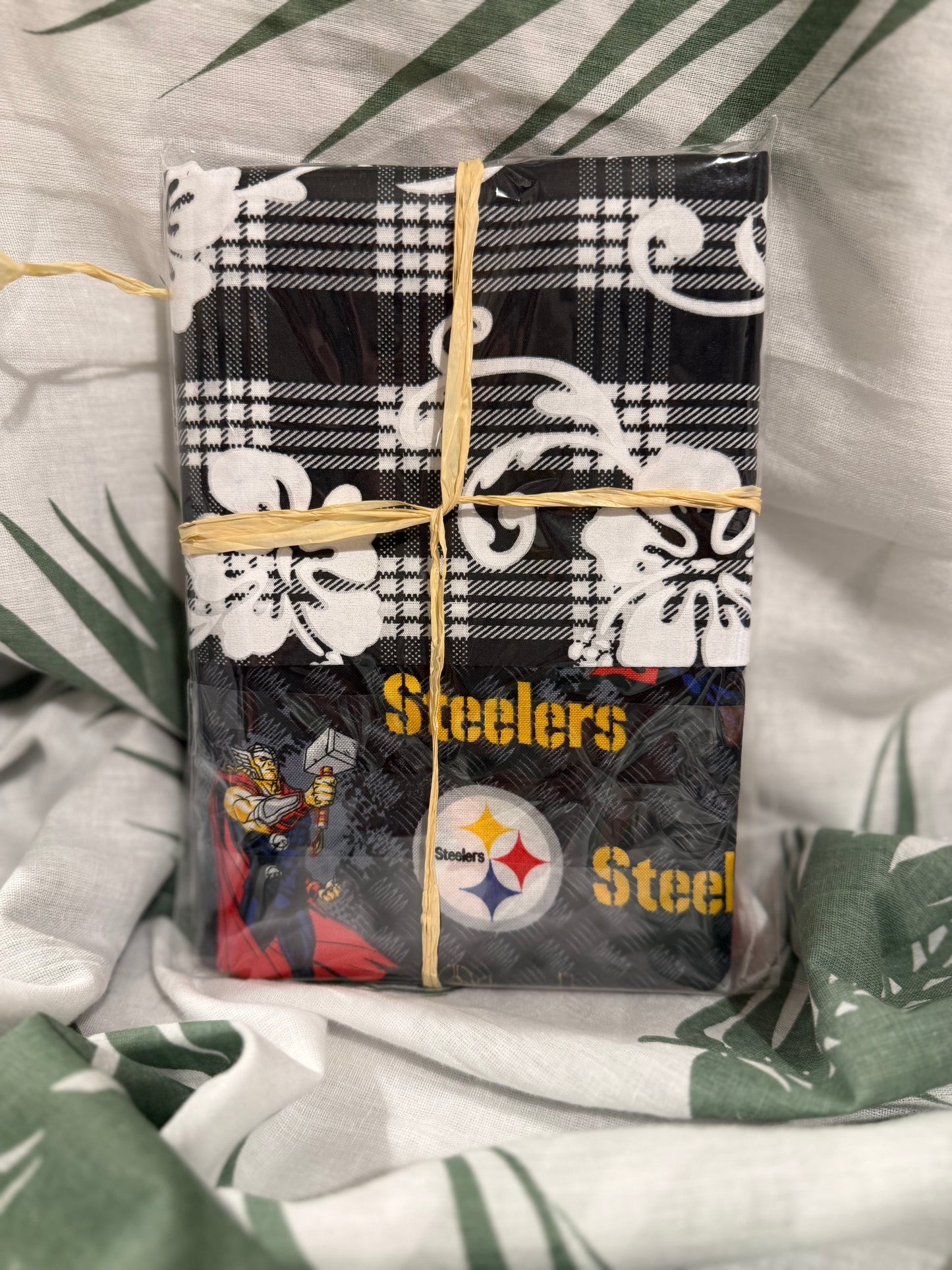 Paleka w/Steelers pillow cases